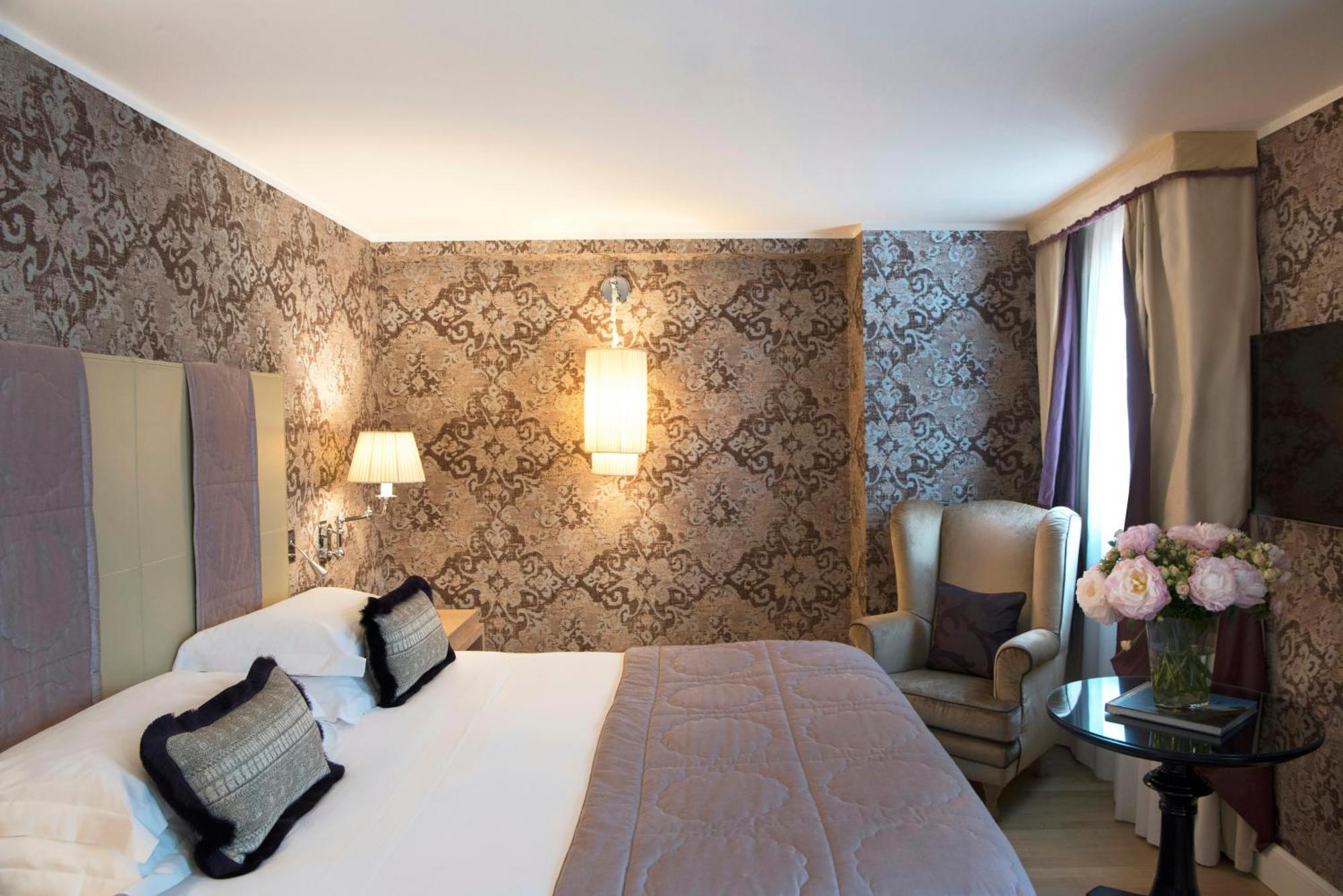 Deluxe Double Room,1729992139:JPEG